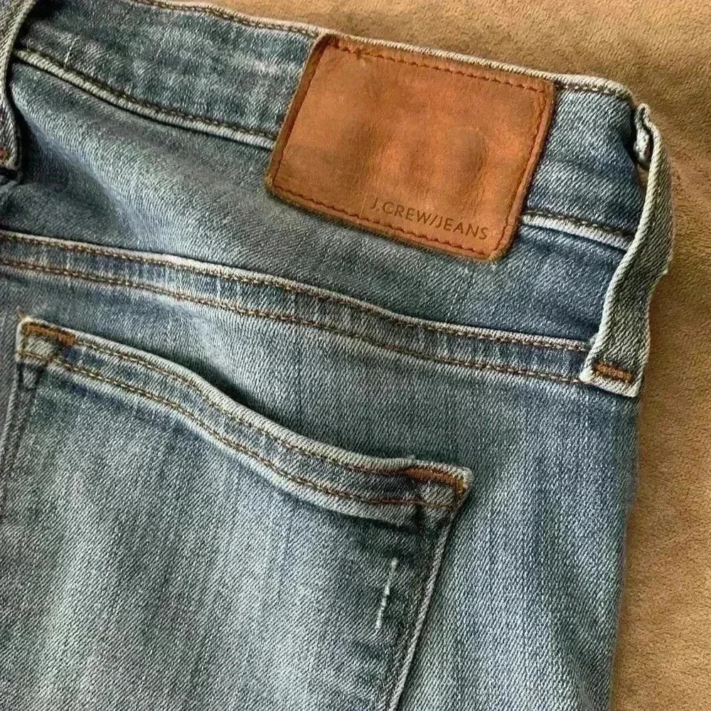 J Crew distressed straight leg jeans size 27 - Picture 4 of 4